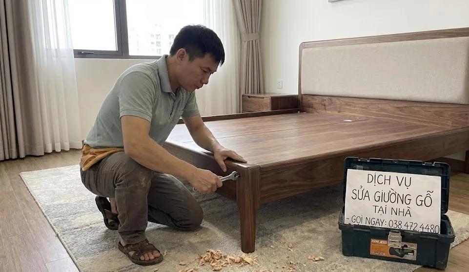 Quy trình sửa giường gỗ chuyên nghiệp