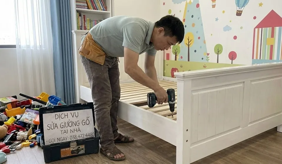 Giường gỗ sau khi sửa chữa chuyên nghiệp - chắc chắn êm ái